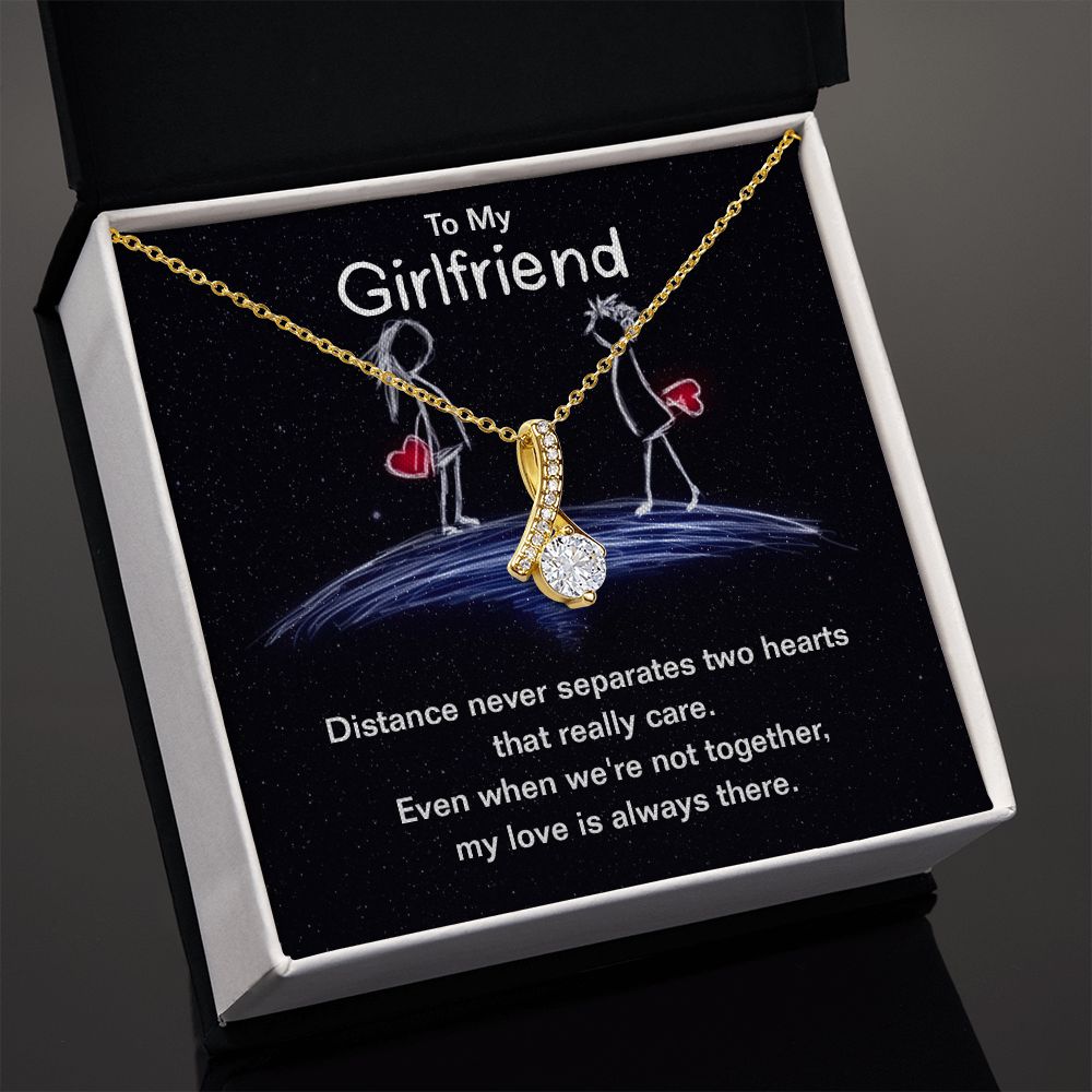 Girlfriend Alluring Beauty necklace (Yellow & White Gold Variants)